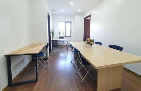 Chủ cho thuê Văn phòng, toà nhà văn phòng 45m²