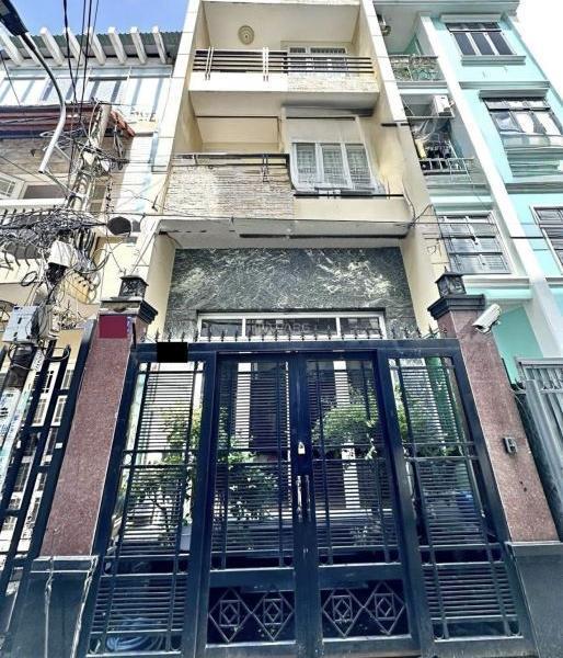Chủ cần bán Nhà mặt phố 69m²