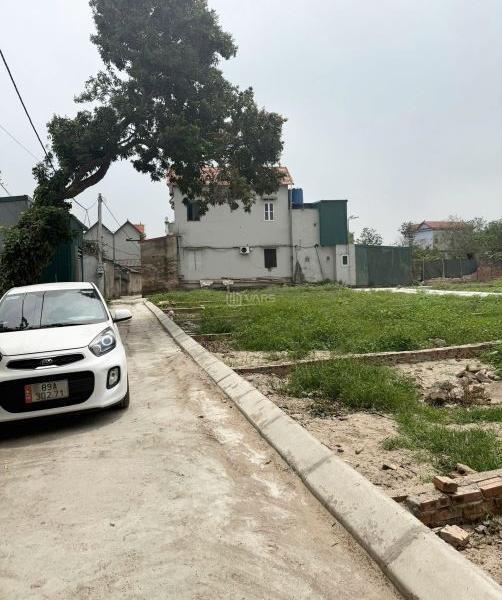 Bán đất Mỹ 👍 Hào Hưng Yên, ô tô vào mặt tiền rộng giá nhỉnh 1 tỷ.
