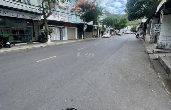 🌾BÁN NHÀ MẶT TIỀN DƯƠNG HIẾN QUYỀN 🏦 NGANG 7M CẠNH BIỂN
