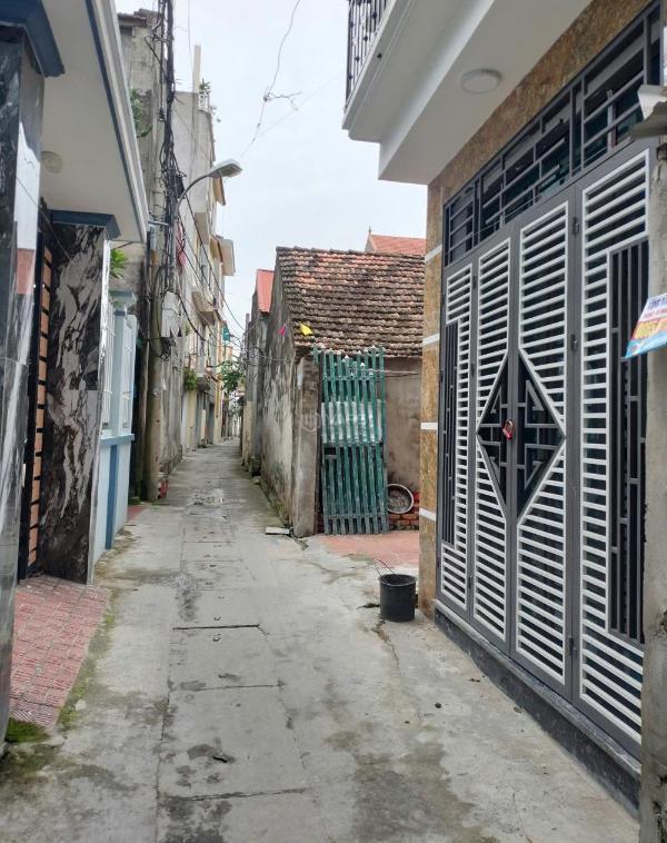 Chủ cần bán Nhà trong hẻm 32m²