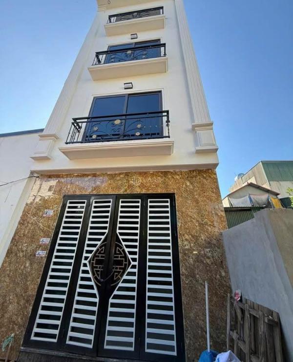 M1 đầu tháng sale cho anh chị 🏠 căn nhà 4 tầng tại đại tự giá ưu đãi 5,1 tỉ
