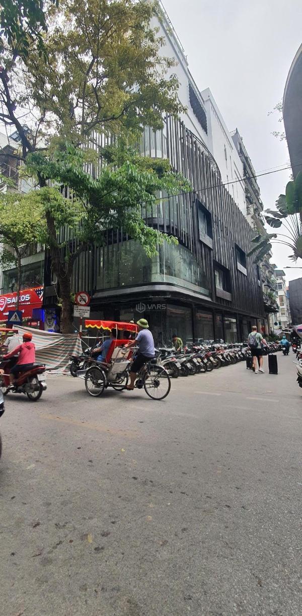 Cho thuê Nhà mặt phố 2000m²