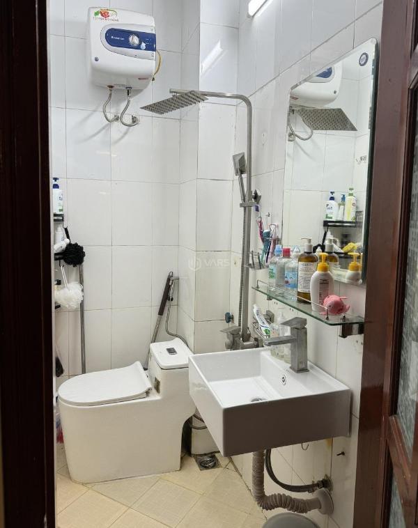 Chủ cần bán Nhà trong hẻm 33m²
