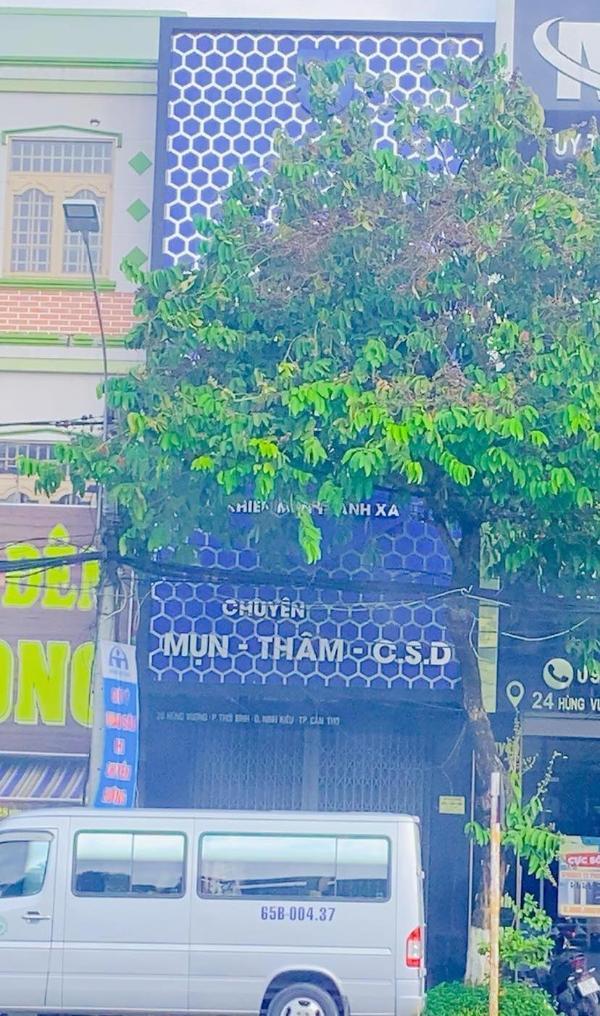 Chủ cho thuê Nhà mặt phố 240m²