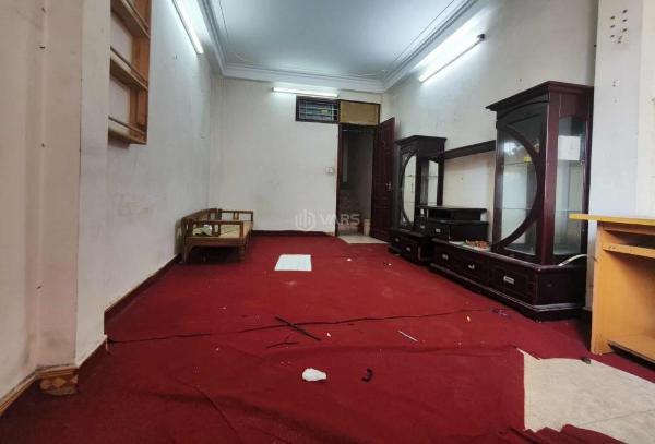 Cho thuê 🏣 nhà đường huỳnh thúc kháng kéo dài, đống đa, mặt ngõ - ô tô đỗ cửa