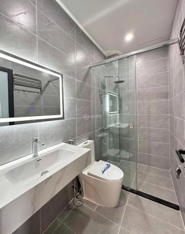 Bán nhà 1 trệt 🏡 1 lầu ngay cổng chào huyện vĩnh cửu giá 1ty940 bao sổ