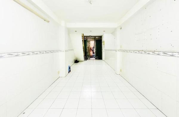 Cần bán Nhà trong hẻm 40m²