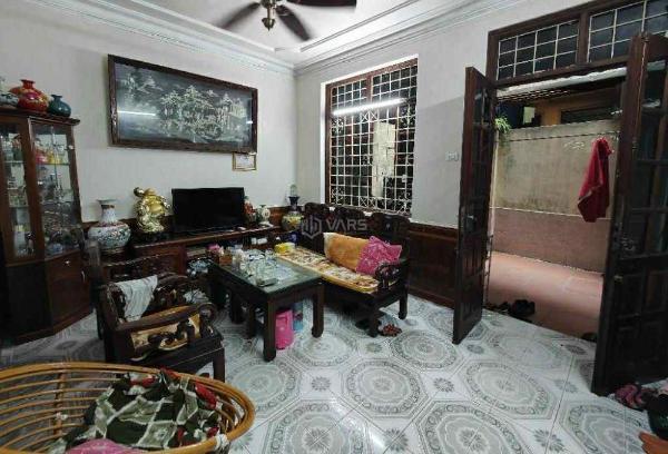 Nhà phố vọng, diện tích 75m2,vị trí cực đẹp, 3 tầng,ở ngay 🏡 mt5m, giá nhỉnh 14 tỷ