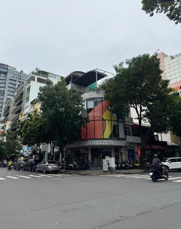 Cho thuê Nhà mặt phố 90m²