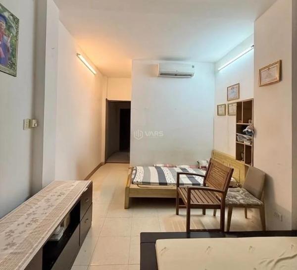 Bán Nhà trong hẻm 39m²