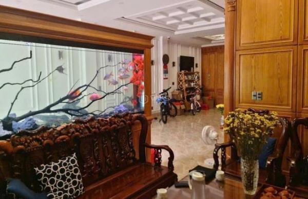 Cần bán Nhà trong hẻm 93m²