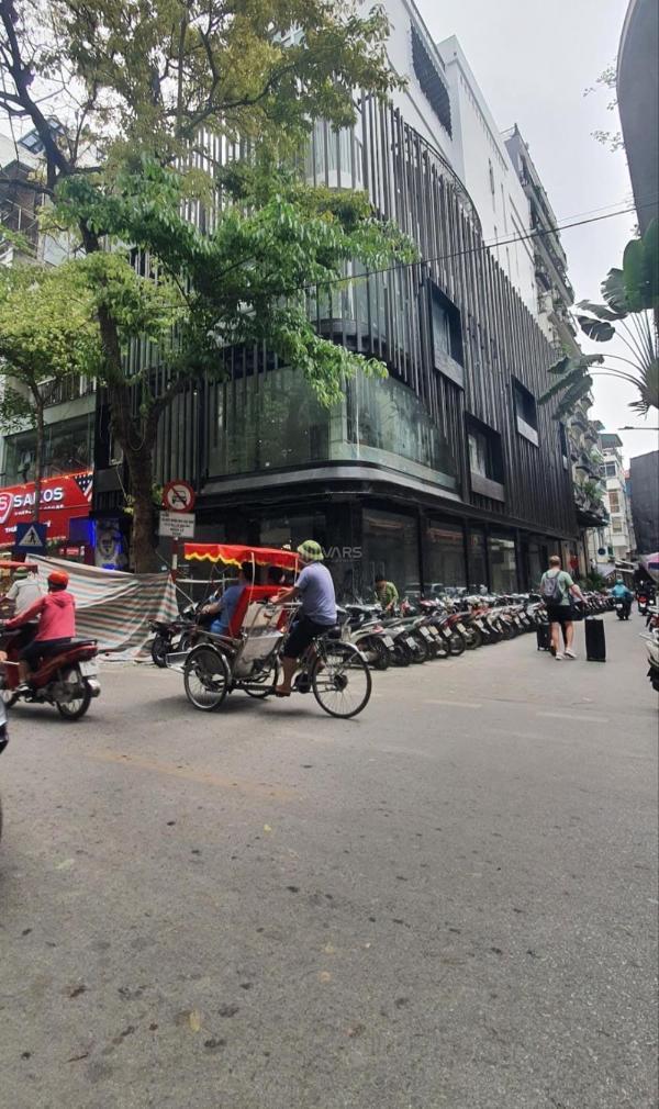 🔥 🌊 bán chân đế linh đàm mặt bằng 110m²