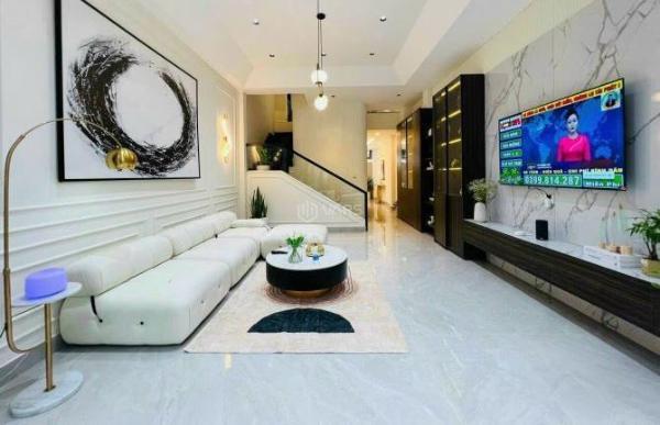 Bán Nhà mặt phố 81m²