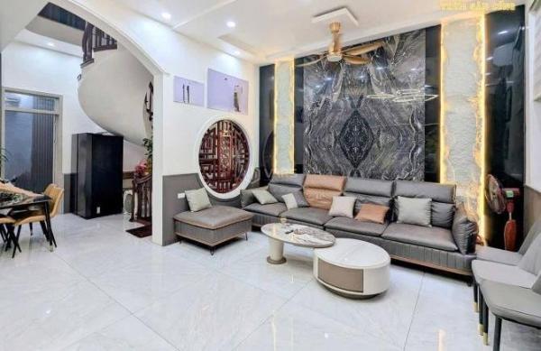 Chủ cần bán Nhà trong hẻm 83m²