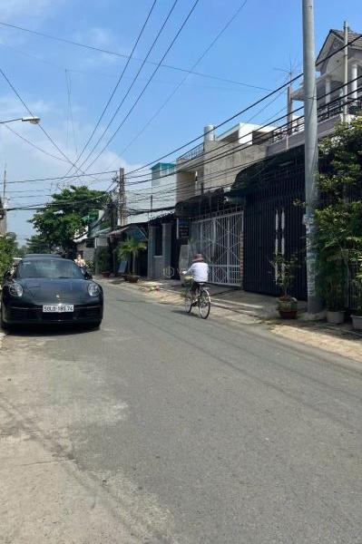 Chủ cần bán Nhà trong hẻm 77m²