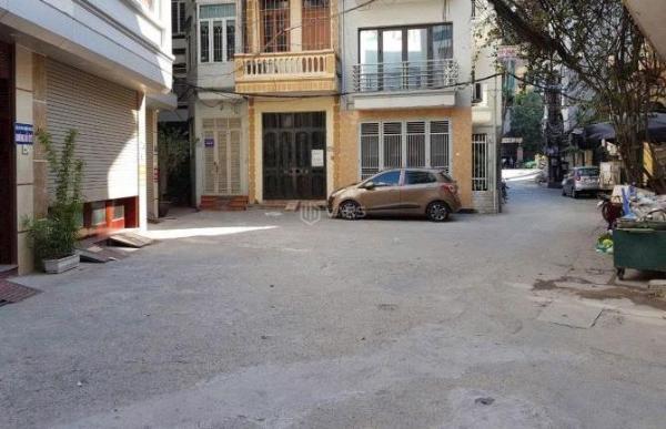 Bán Nhà trong hẻm 42m²