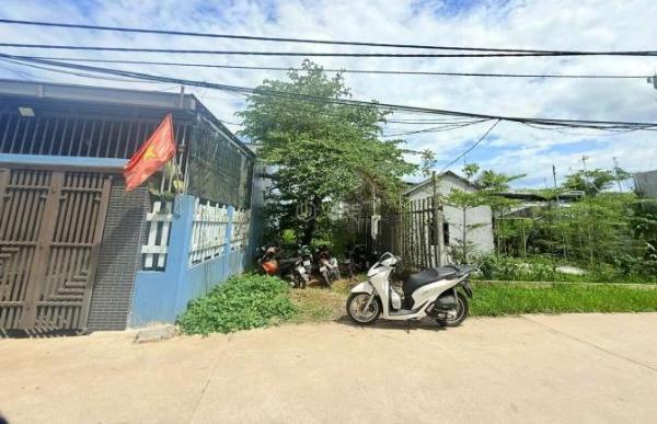 Chủ cần bán Đất nền riêng lẻ 122m²