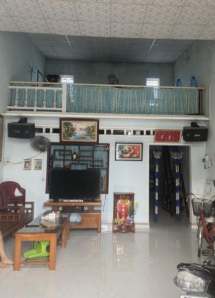 CHUYỂN NHƯỢNG NHÀ CẤP 4 ☘ GÁC LỠ, 80m2 n:5m, MẶT TIỀN TÔN THẤT TÙNG, QUI NHƠN.