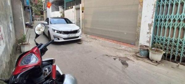 Chỉ Hơn 4 Tỷ Có Ngay Nhà 5 Tầng 3 PN 🏦 Ở Long Biên Thạch Bàn Gần AEON DT 34.8MV Mặt Tiền 4m