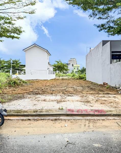 Bán Đất nền riêng lẻ 130m²