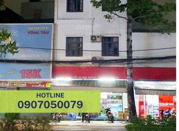Chủ cần bán Nhà mặt phố 31m²