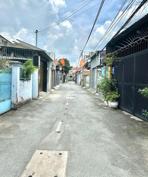 Chủ cần bán Nhà trong hẻm 210m²