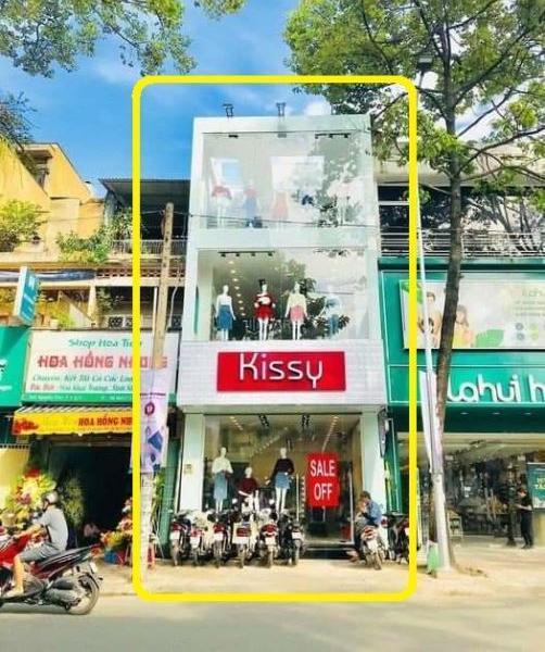 Cho thuê Nhà mặt phố 200m²