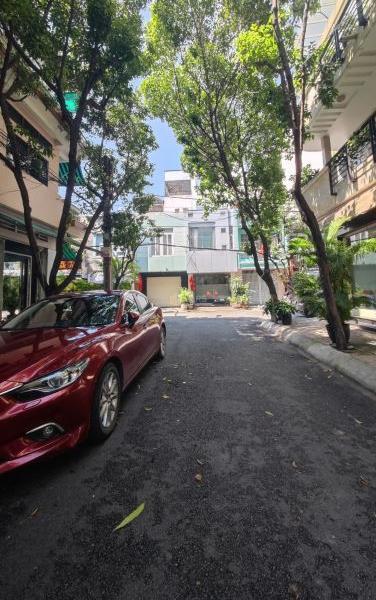 Chủ cần bán Nhà trong hẻm 80m²