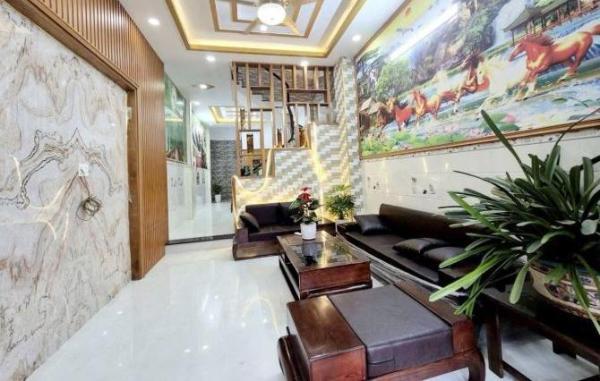 Sổ Hồng Trao Tay! Sở hữu ngay ☘ căn nhà đường Lê Minh Xuân - Tân Bình / Giá 2 Tỷ 360/ 67,4m2