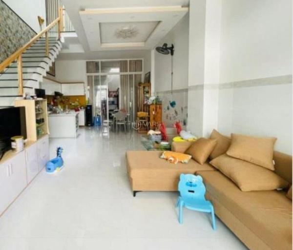 Bán Nhà trong hẻm 75m²