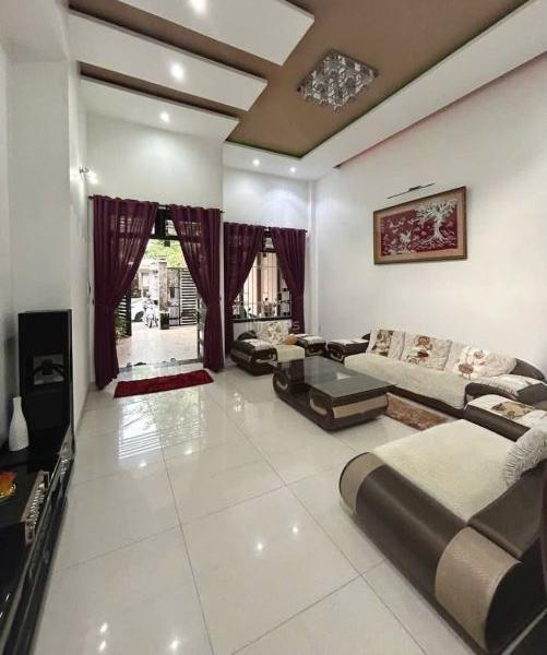 Cần cho thuê Nhà mặt phố 100m²