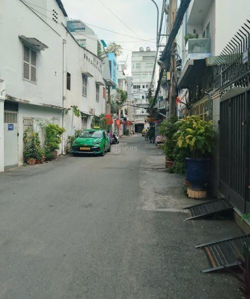 Nhà 3 tầng Lê 💥 Văn Sỹ (4,8mx23m). Giá 16,2 tỷ
