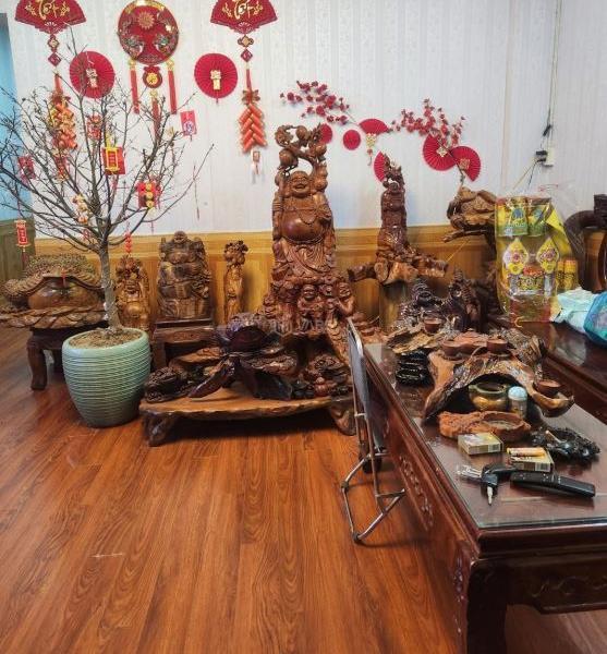 Bán Nhà mặt phố 100m²