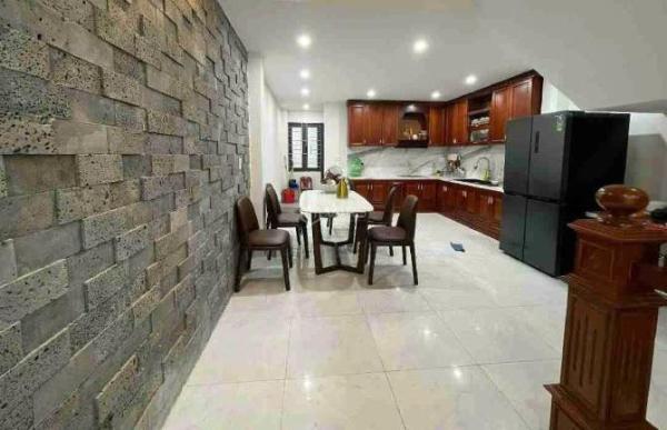 Chủ cần bán Nhà mặt phố 81m²