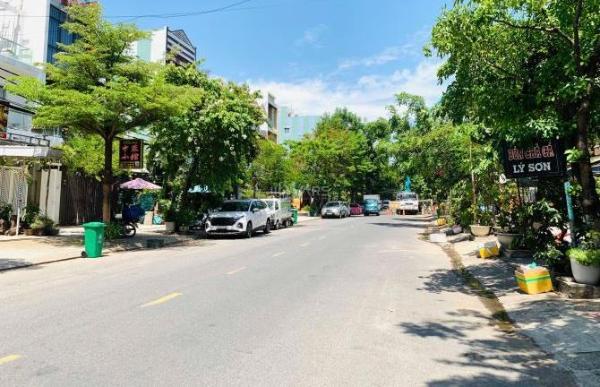 Chủ cần bán Đất nền riêng lẻ 180m²