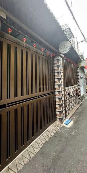 Bán Nhà Hẻm Thông Nguyễn Bảo, 🏡 Gần Chợ Hoàng Việt cách hẻm xe hơi 50m