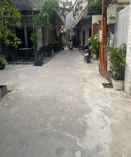 Giảm sâu 🌊 gần 4 tỷ.Nhà 195 m2 kiệt Lê Duẩn gần đường chính nhỉnh 8 tỷ.