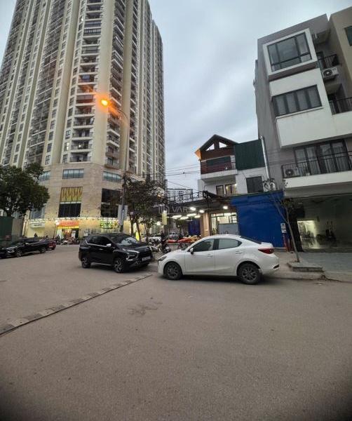 Cần bán Nhà mặt phố 85m²