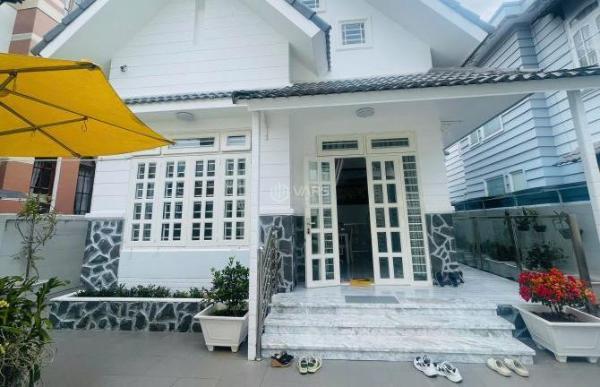 Cần bán Biệt thự nghỉ dưỡng 200m²