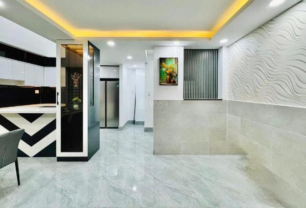 Bán nhà mặt tiền đắc địa đường phạm hữu 🆘 chí, quận 5 48m2 shr giá 4 tỷ 100 tl