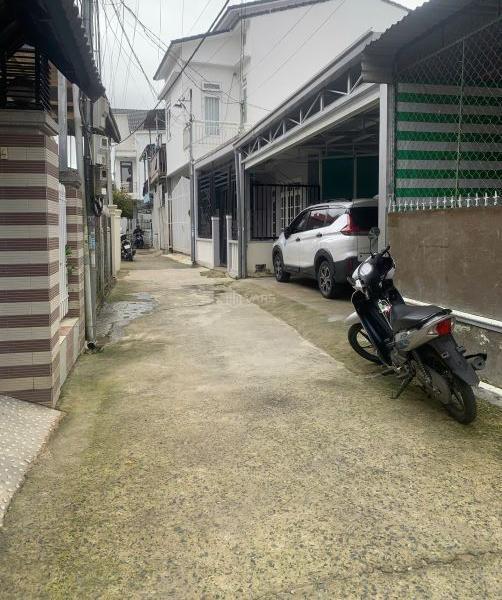Chủ cần bán Nhà trong hẻm 41m²