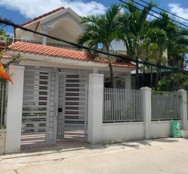 BIỆT THỰ – NGUYỄN LƯƠNG BẰNG, 🏡 LIÊN CHIỂU, ĐÀ NẴNG – DIỆN TÍCH 300M² (NGANG 10M), KIỆT ÔTÔ