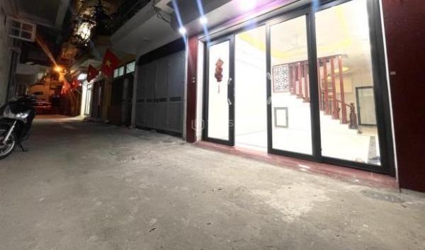 PHỐ THÁI HÀ,ĐẤT PHÂN LÔ,Ô 🏣 TÔ NGỦ TRONG NHÀ-DT43M2-4 TẦNG GIÁ CHỈ 13,9 TỶ