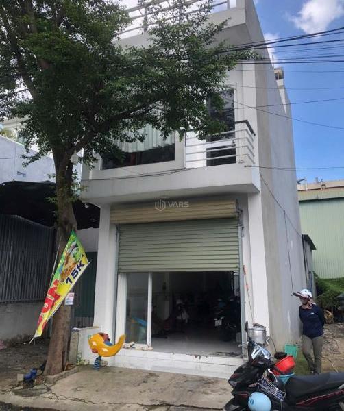 Cần bán Nhà trong hẻm 76m²