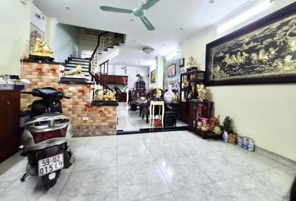 Sát mt bán nhà 5 tầng tâm huyết sư vạn hạnh, 58m2, 8 🏢 tỷ