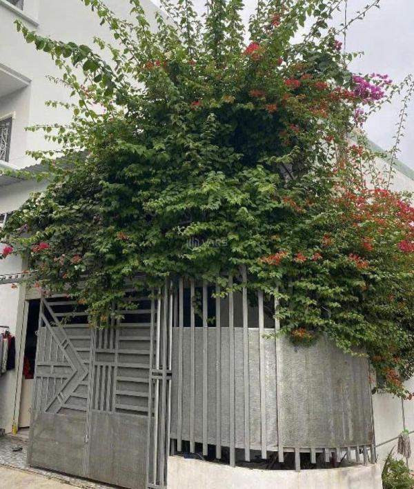 Chủ cần bán Nhà trong hẻm 93m²