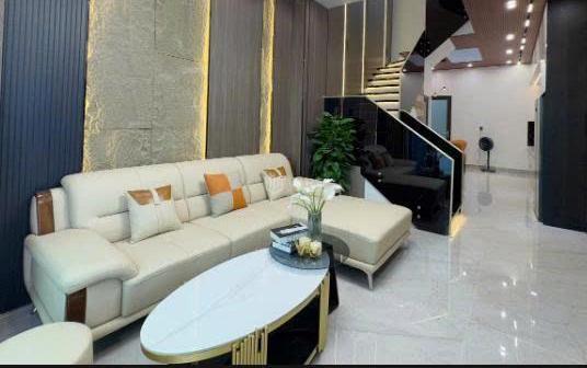 Cần bán Nhà trong hẻm 70m²