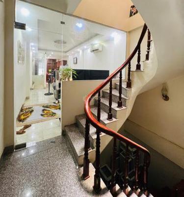 NHÀ PHỐ HOÀNG NGÂN 🏣 - OTO QUA NHÀ- KINH DOANH - PHÂN KHÚC CỰC HIẾM