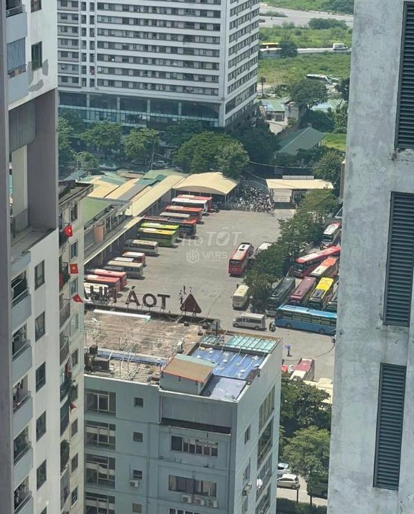 Tôi là chủ bán 2 căn hộ gần 🏣 đại học thương mại và đại học quốc gia hn